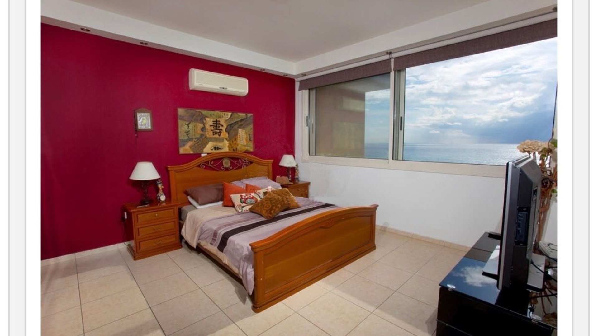 3 bedrooms Penthouse in Limassol, Cyprus No. 26268