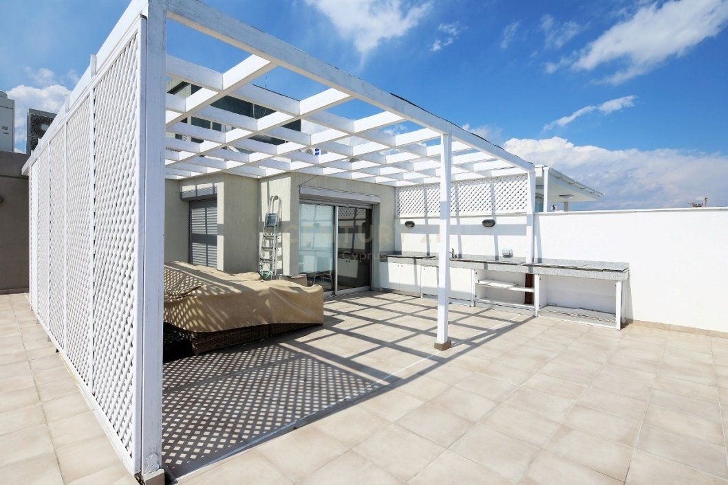3 bedrooms Apartment in Limassol, Cyprus No. 30601