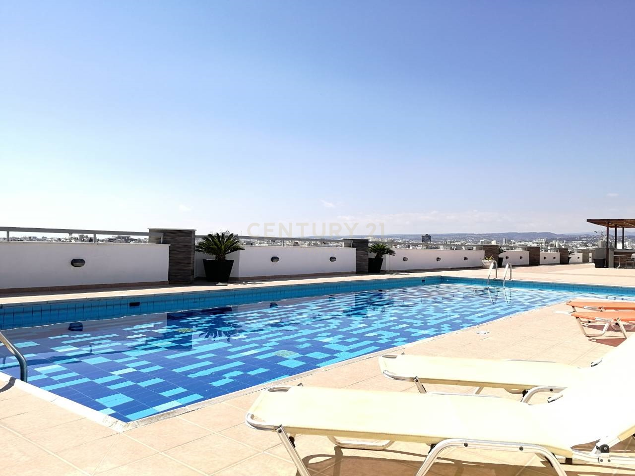 3 bedrooms Apartment in Limassol, Cyprus No. 30601