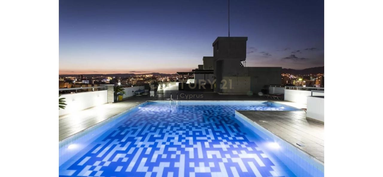 3 bedrooms Apartment in Limassol, Cyprus No. 30601