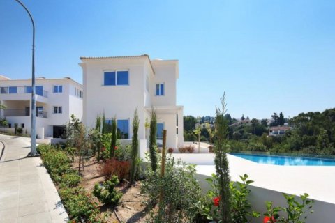 2 bedrooms Townhouse in Tala, Paphos, No. 45837 2