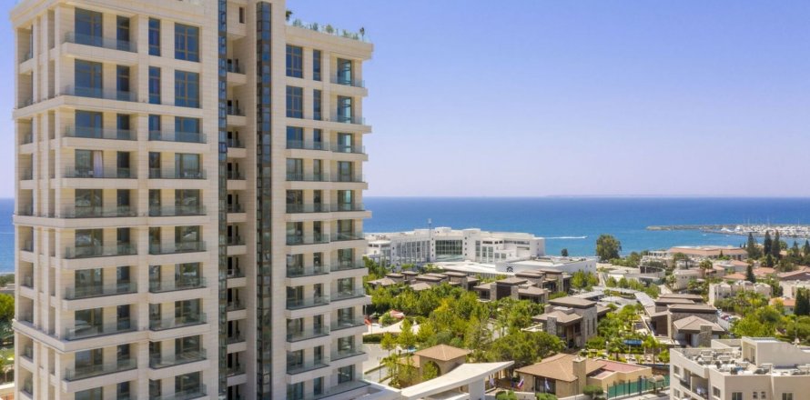 Квартира с 3 спальнями в Лимассол, Лимасол, № 45839