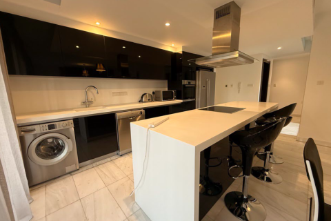 3 chambres Appartement à Limassol,  No. 46330 4