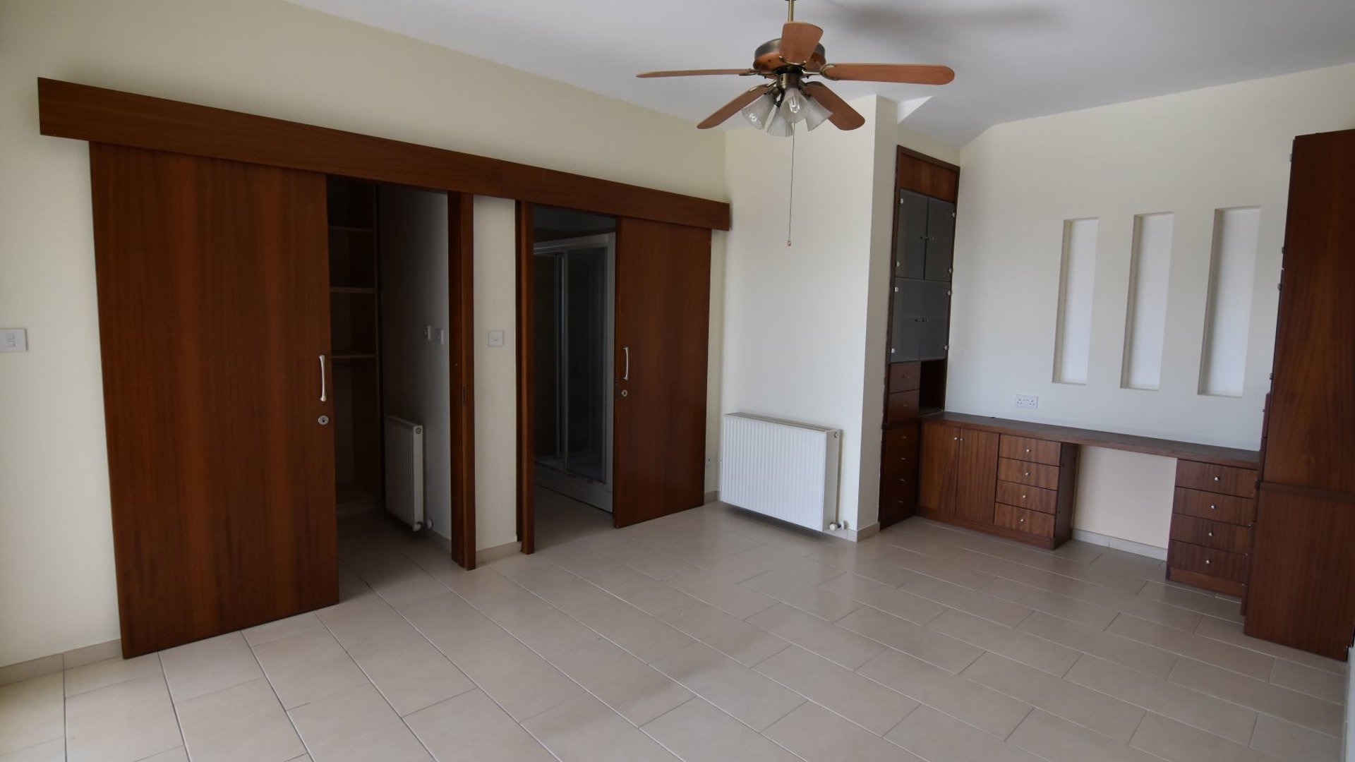 5 bedrooms Villa in Agios Athanasios, Limassol, Cyprus No. 28176