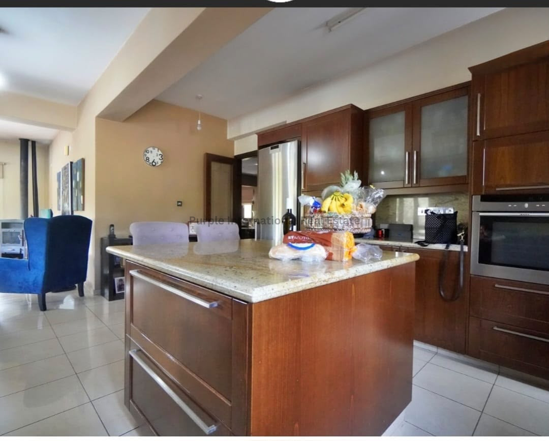 4 bedrooms Villa in Mosfiloti, Larnaka, Cyprus No. 56597