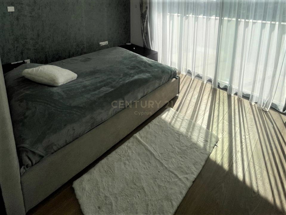 3 bedrooms Duplex in Germasogeia, Limassol, Cyprus No. 55060