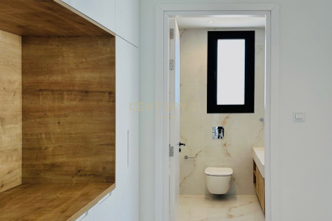 3 dormitorios Villa en Germasogeia, Limassol,  No. 35575 9