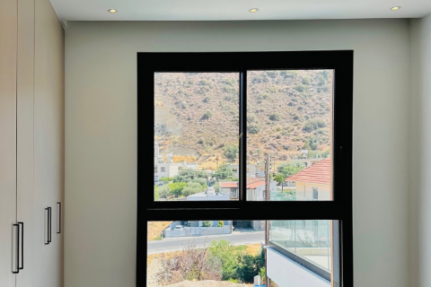 3 dormitorios Villa en Germasogeia, Limassol,  No. 35575 8