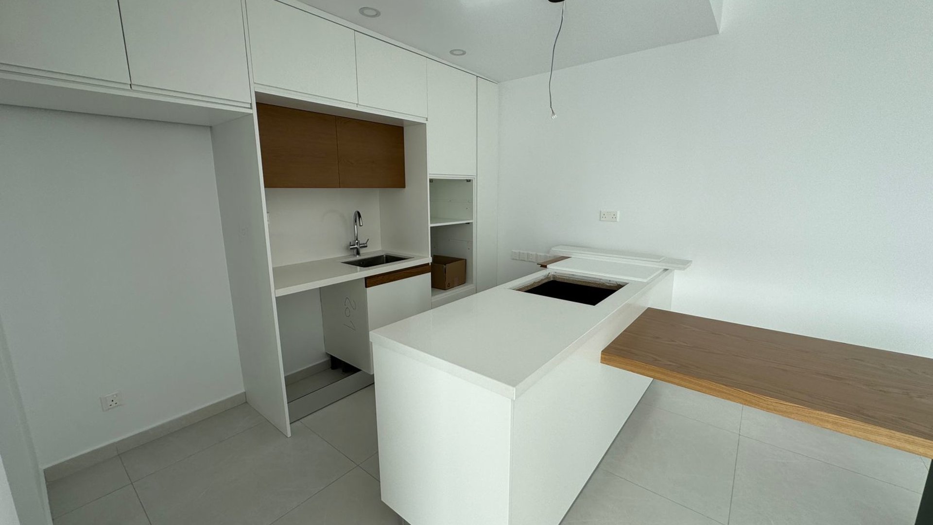 3 bedrooms Apartment in Kissonerga, Paphos, Cyprus No. 30144