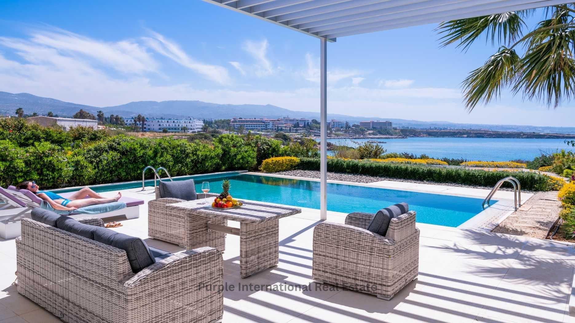 7 dormitorios Villa en Coral Bay, Pegeia, Paphos, Chipre No. 8058