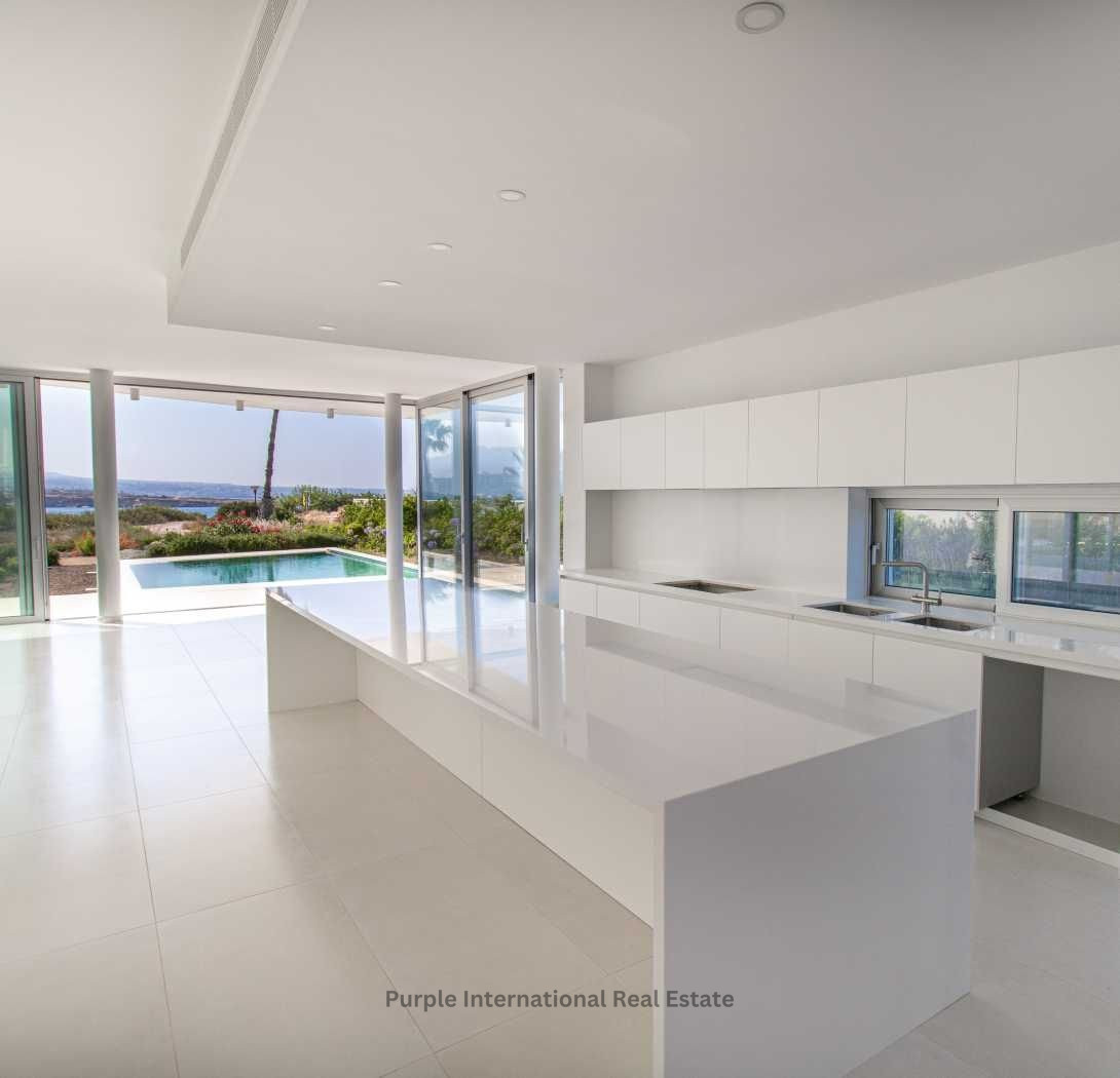 7 dormitorios Villa en Coral Bay, Pegeia, Paphos, Chipre No. 8058