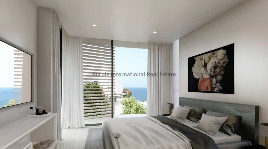 4 bedrooms Villa in Chloraka, Paphos, Cyprus No. 8057