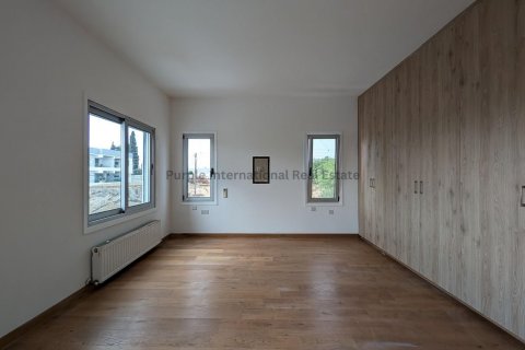 Вилла с 5 спальнями в Никосия, Кипр № 37268 8