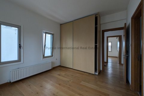 Вилла с 5 спальнями в Никосия, Кипр № 37268 13
