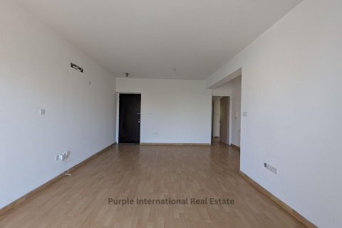 Квартира с 3 спальнями в Строволос, Никосия, Кипр № 37267 5
