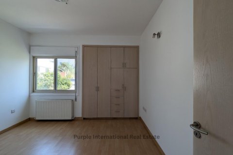 Квартира с 3 спальнями в Строволос, Никосия, Кипр № 37267 12