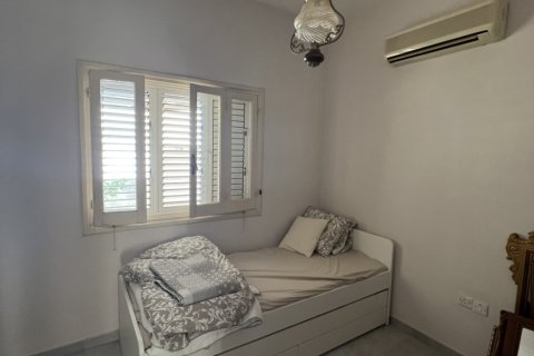 3 bedrooms Townhouse in Larnaca, Larnaka,  No. 39865 8
