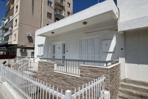 3 bedrooms Townhouse in Larnaca, Larnaka,  No. 39865