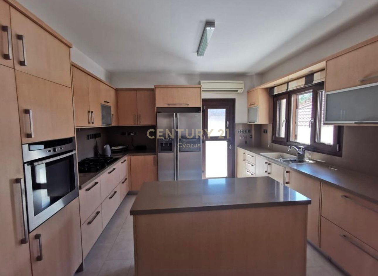 3 dormitorios Villa en Agios Tychonas, Limassol, Chipre No. 55119
