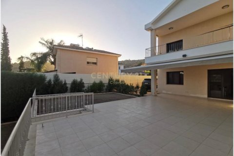 3 dormitorios Villa en Agios Tychonas, Limassol,  No. 55119 17
