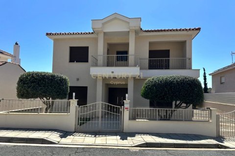 3 dormitorios Villa en Agios Tychonas, Limassol,  No. 55119 2
