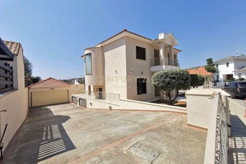 3 dormitorios Villa en Agios Tychonas, Limassol,  No. 55119 16