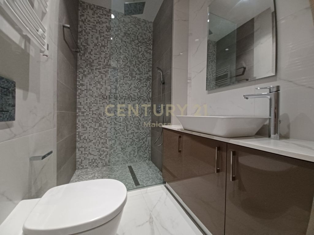3 bedrooms Apartment in Germasogeia, Limassol, Cyprus No. 29831