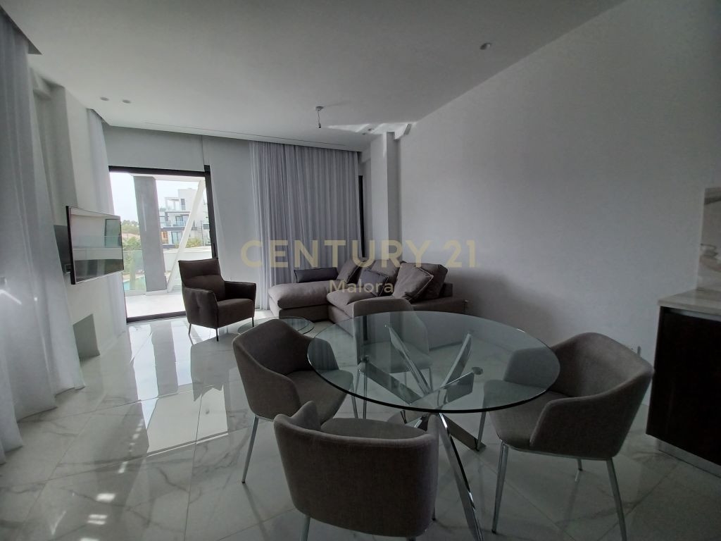 3 bedrooms Apartment in Germasogeia, Limassol, Cyprus No. 29831