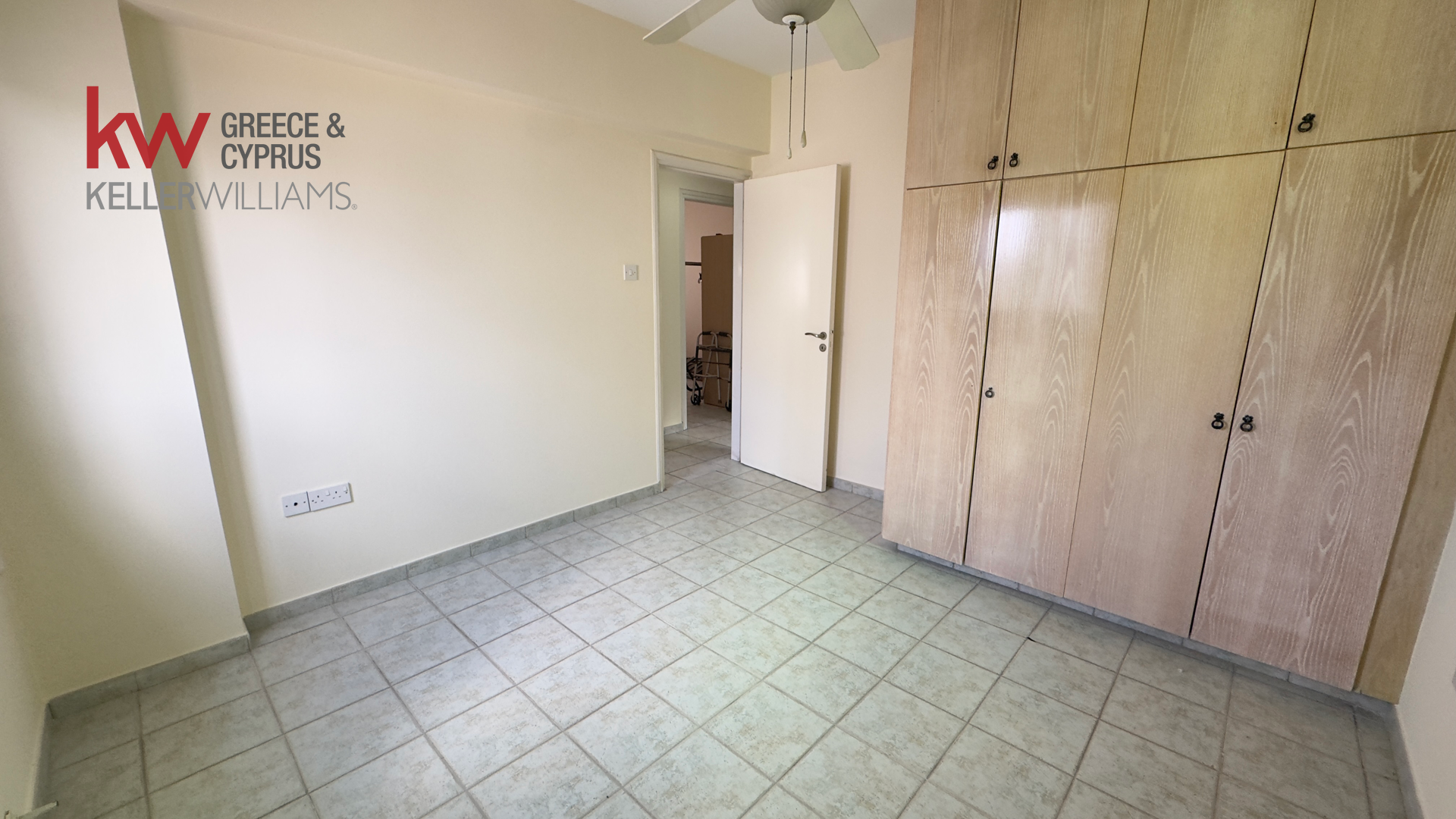 3 chambres Maison de Ville à Larnaca, Larnaka, Chypre No. 39916