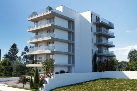 2 bedrooms Apartment in Larnaca, Larnaka,  No. 43593 2