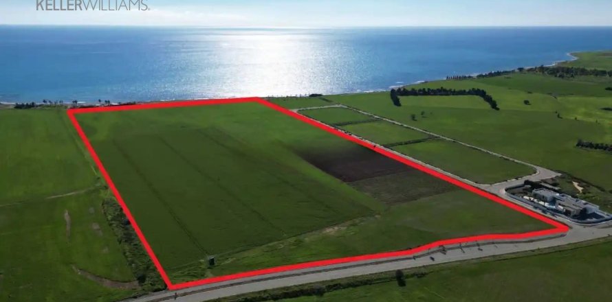 145030m2 Land in Softades, Larnaka, No. 40532