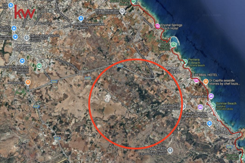 10235m2 Land in Paralimni, Ammochostos, No. 40529