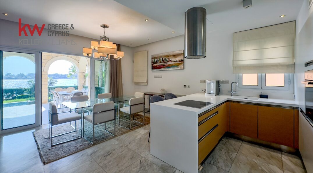 5 dormitorios Villa en Limassol, Chipre No. 40531