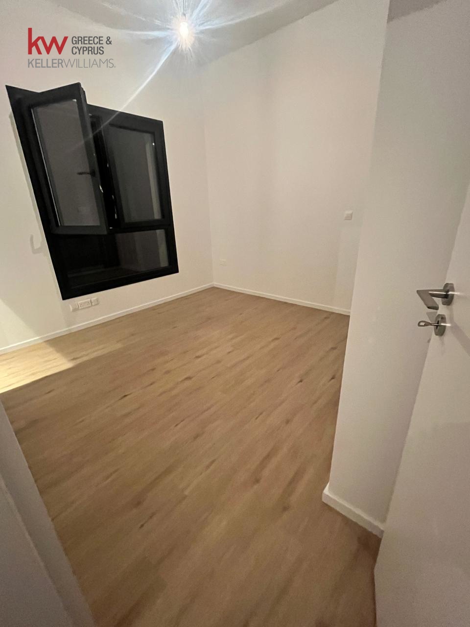95m2 Apartment in Agios Athanasios, Limassol, Cyprus No. 40535