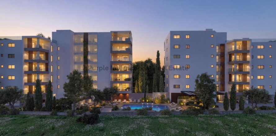 3 bedrooms Apartment in Paphos, No. 56521