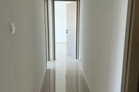 3 bedrooms Apartment in Larnaca, Larnaka,  No. 40406 4