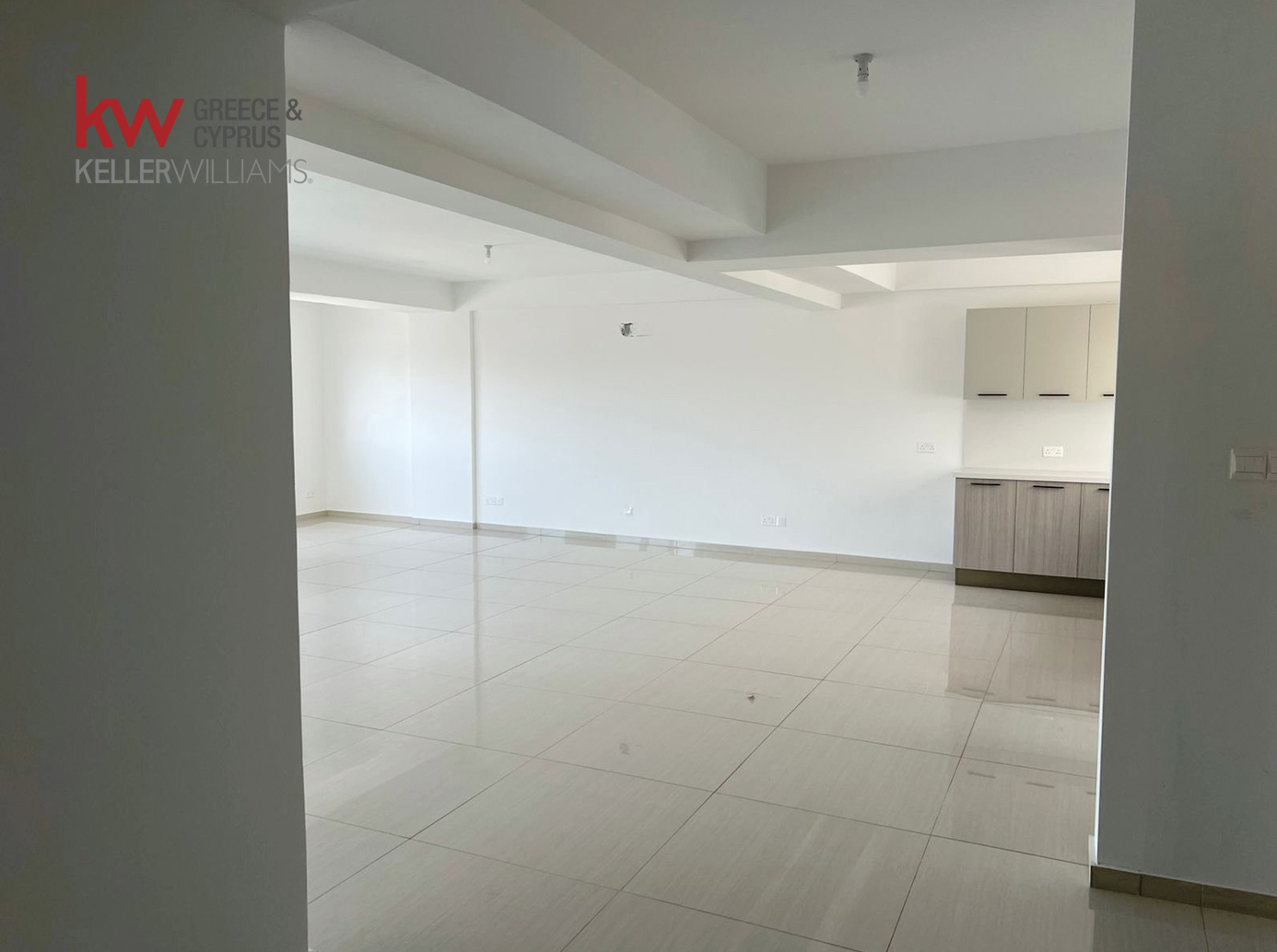 3 dormitorios Apartamento en Larnaca, Larnaka, Chipre No. 40406