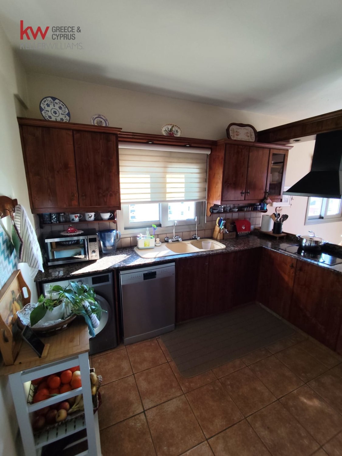 3 bedrooms Apartment in Larnaca, Larnaka, Cyprus No. 40056