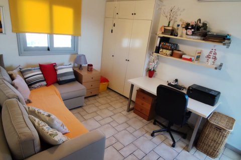 3 bedrooms Apartment in Larnaca, Larnaka,  No. 40056 14