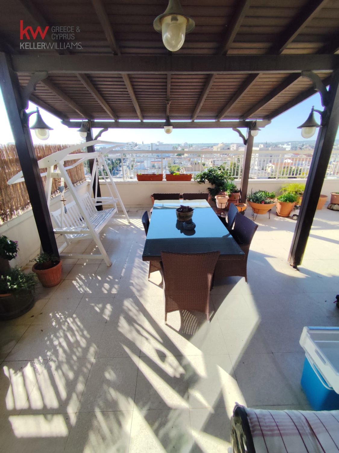 3 bedrooms Apartment in Larnaca, Larnaka, Cyprus No. 40056