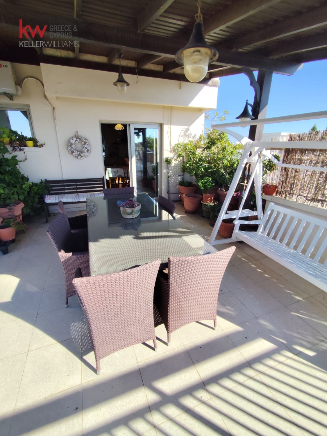 3 bedrooms Apartment in Larnaca, Larnaka, Cyprus No. 40056