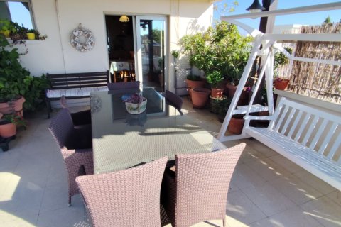 3 bedrooms Apartment in Larnaca, Larnaka,  No. 40056 29