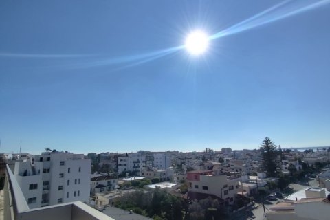 3 bedrooms Apartment in Larnaca, Larnaka,  No. 40056 28