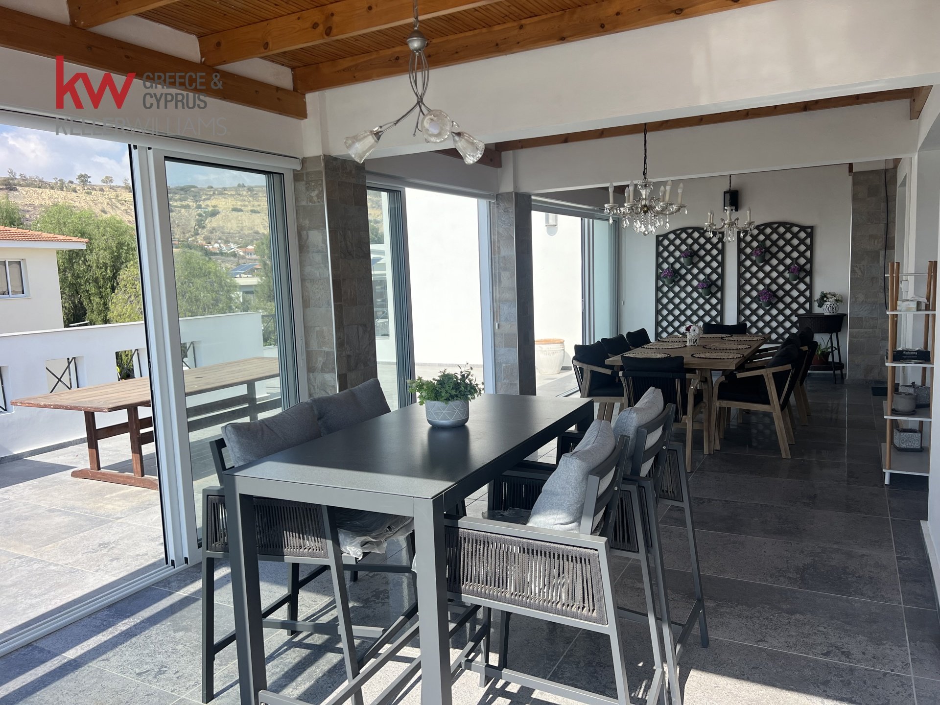 3 bedrooms Apartment in Oroklini, Larnaka, Cyprus No. 40054