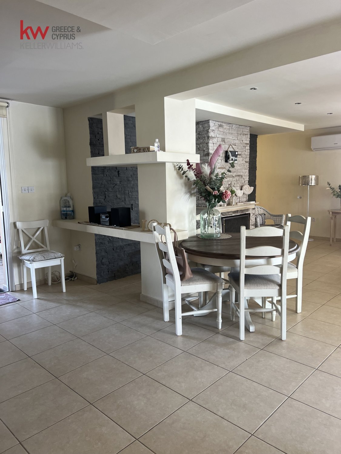3 bedrooms Apartment in Oroklini, Larnaka, Cyprus No. 40054
