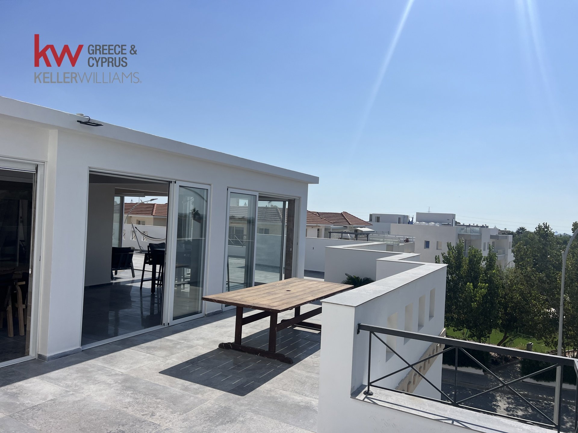 3 bedrooms Apartment in Oroklini, Larnaka, Cyprus No. 40054