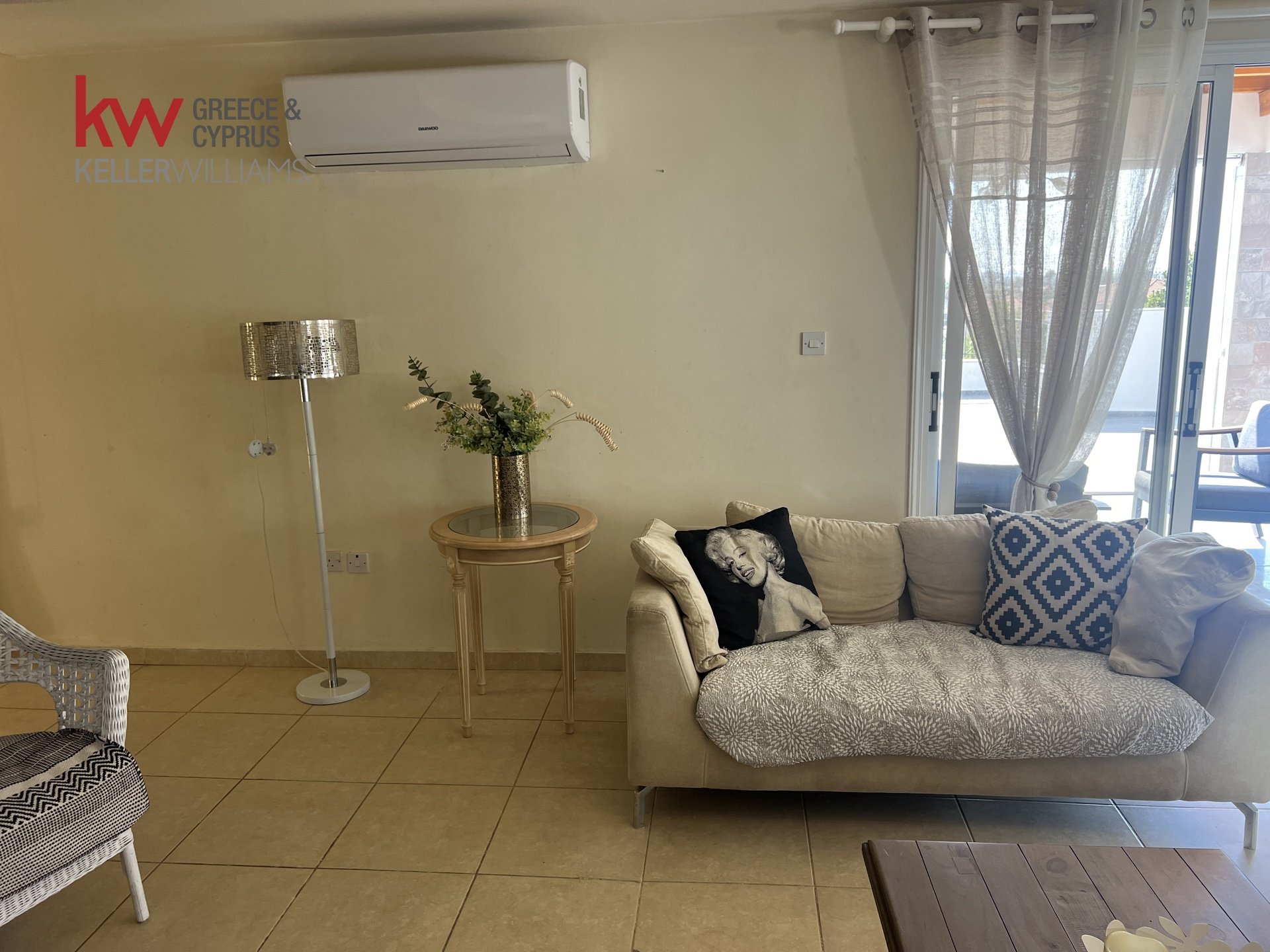 3 bedrooms Apartment in Oroklini, Larnaka, Cyprus No. 40054