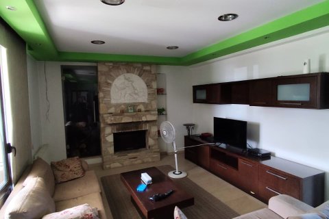 4 bedrooms Townhouse in Larnaka,  No. 40055 10