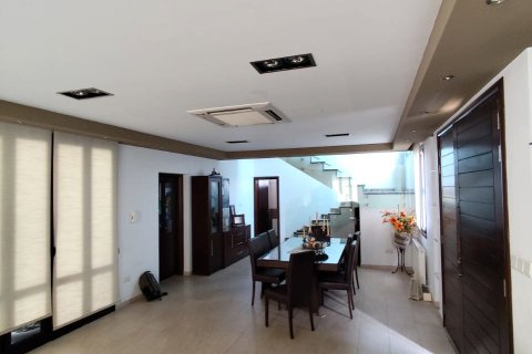 4 bedrooms Townhouse in Larnaka,  No. 40055 4