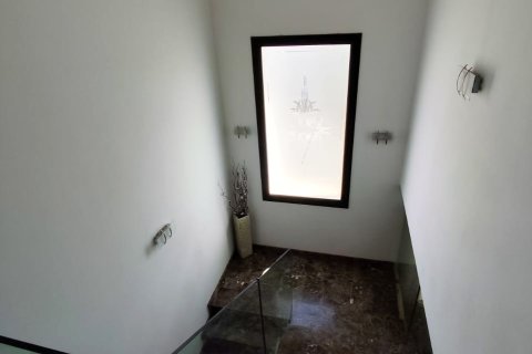 4 bedrooms Townhouse in Larnaka,  No. 40055 17